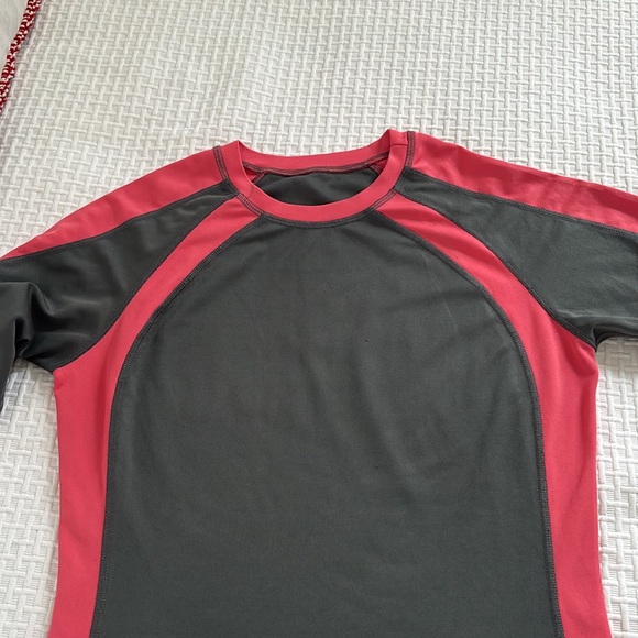 Lululemon yoga shirt, size M. - Picture 2 of 6